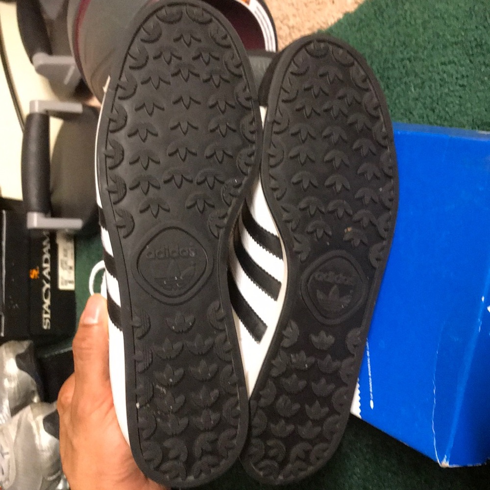Addidas - Picture 5 of 5